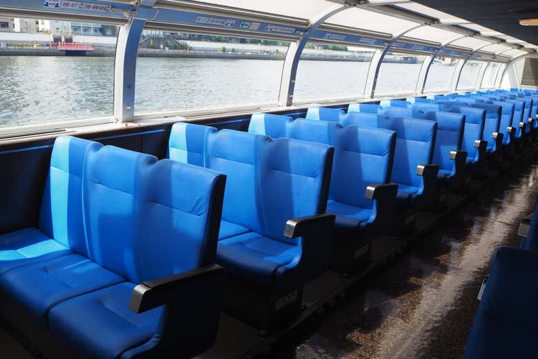 Interior del barco 