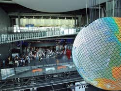 Museo Miraikan, interior